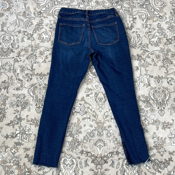 OLD NAVY Rockstar Dark Wash Jeans SIZE 8 - Picture 2 of 7